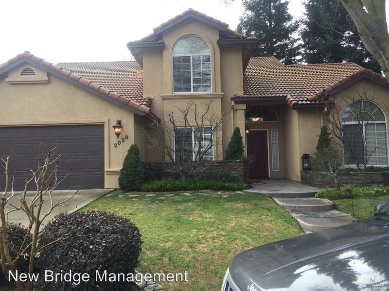 2028 Waterfall Ct - Photo 2 of 14