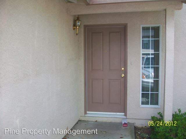 819 Cally Ct - Photo 3 of 9