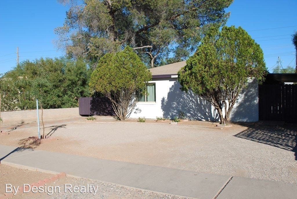 2513 E 20th St - Photo 2 of 22