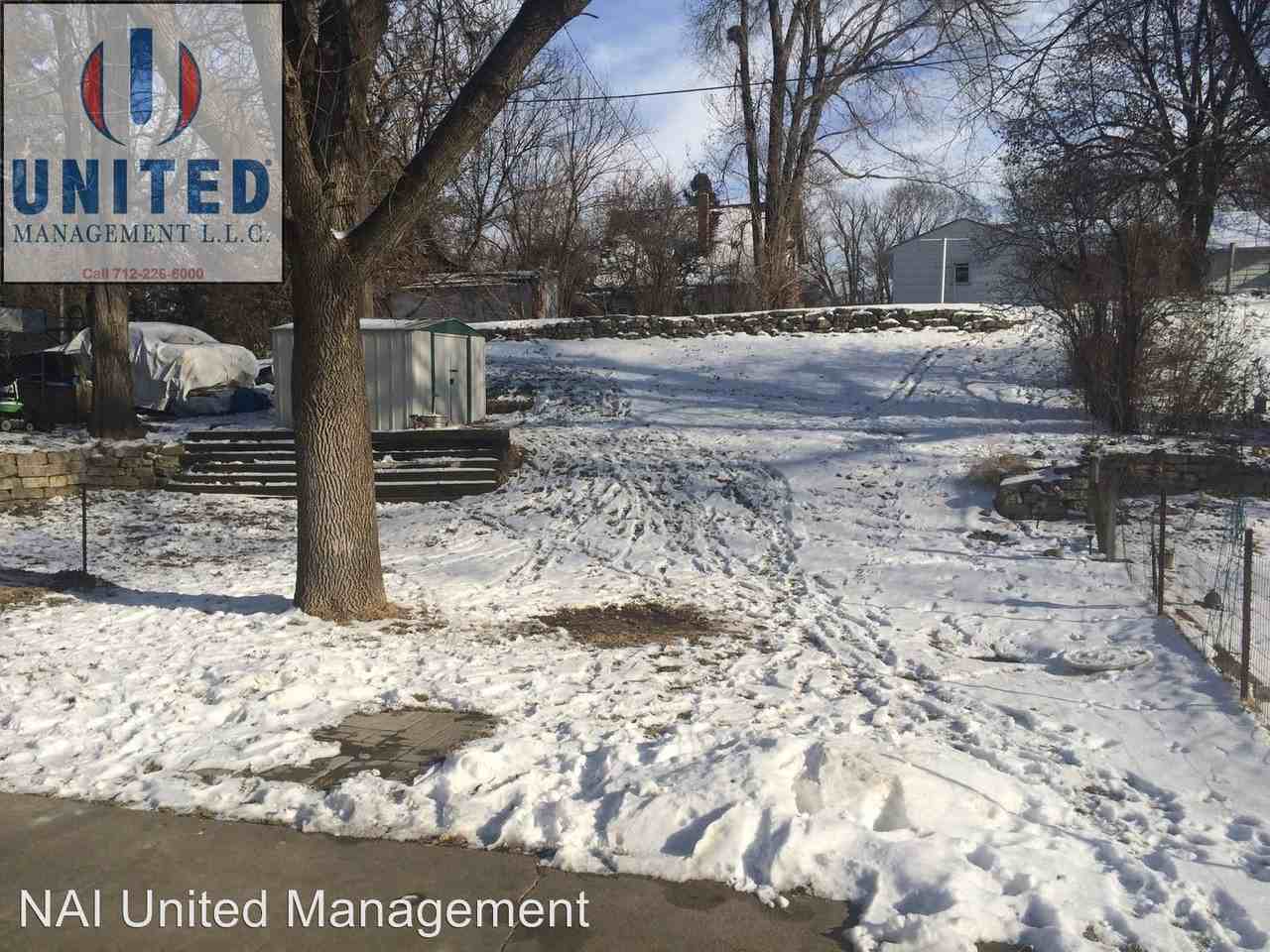 2518 S Cecelia St - Photo 3 of 10