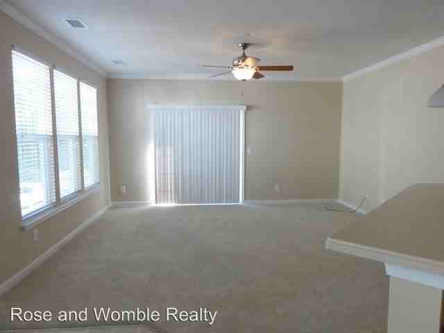 669 Claire Ln - Photo 3 of 12