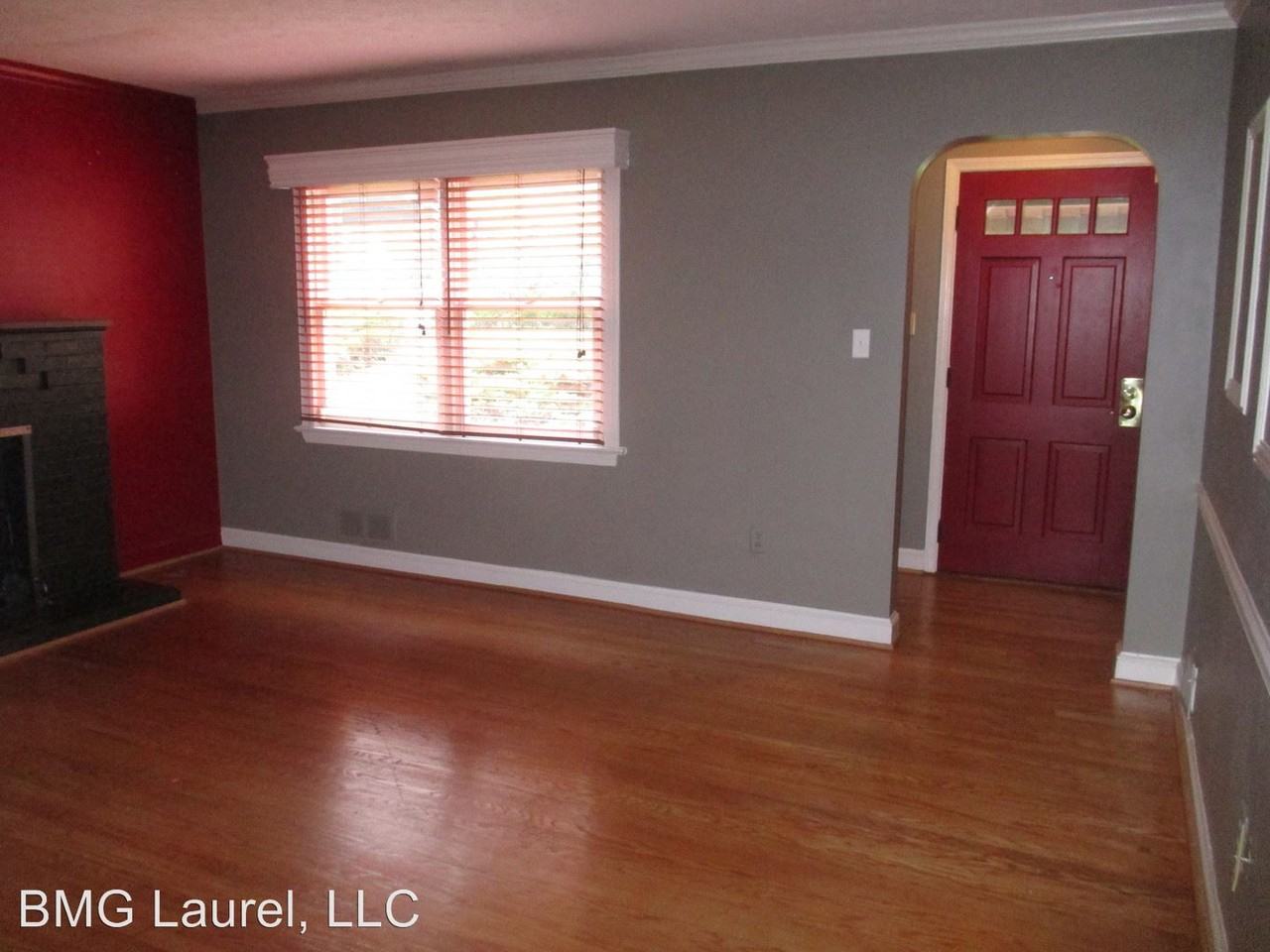 5902 Center Dr - Photo 3 of 24