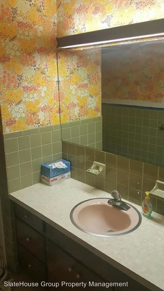 7693 Bernville Rd - Photo 3 of 12