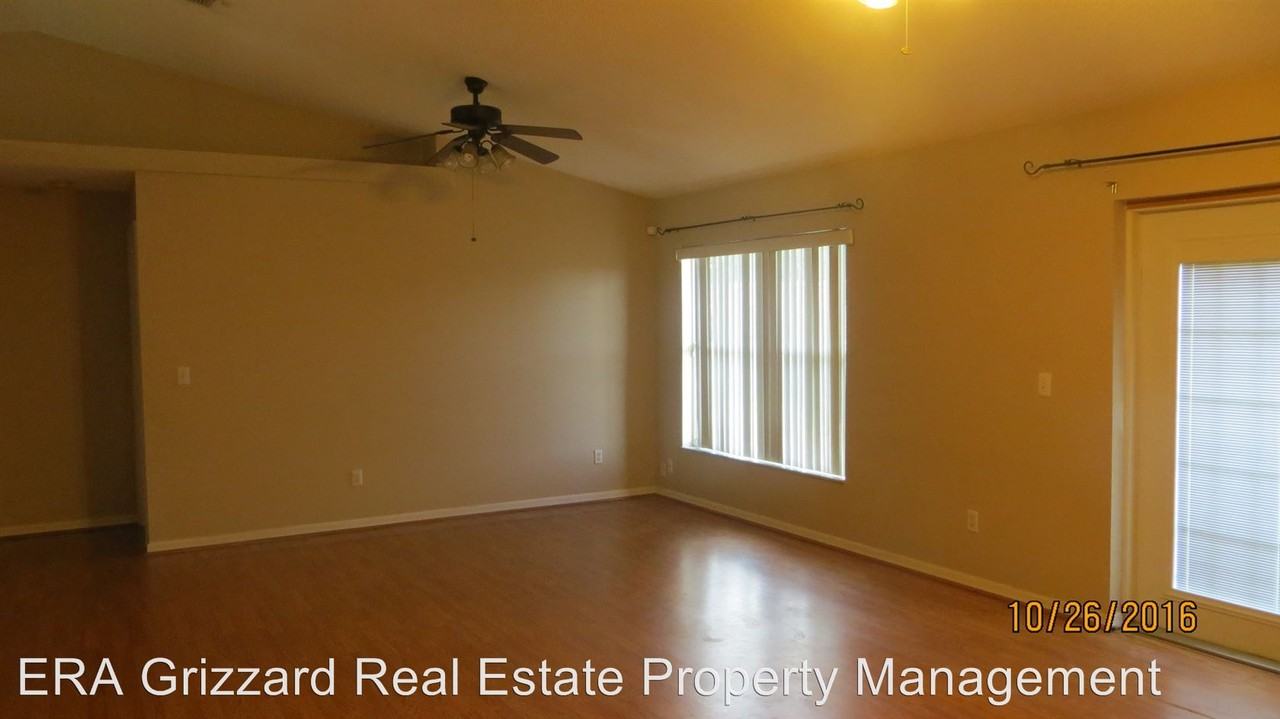 10809 Crescendo Loop - Photo 3 of 15