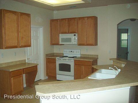 5021 Cape Hatteras Dr - Photo 2 of 19