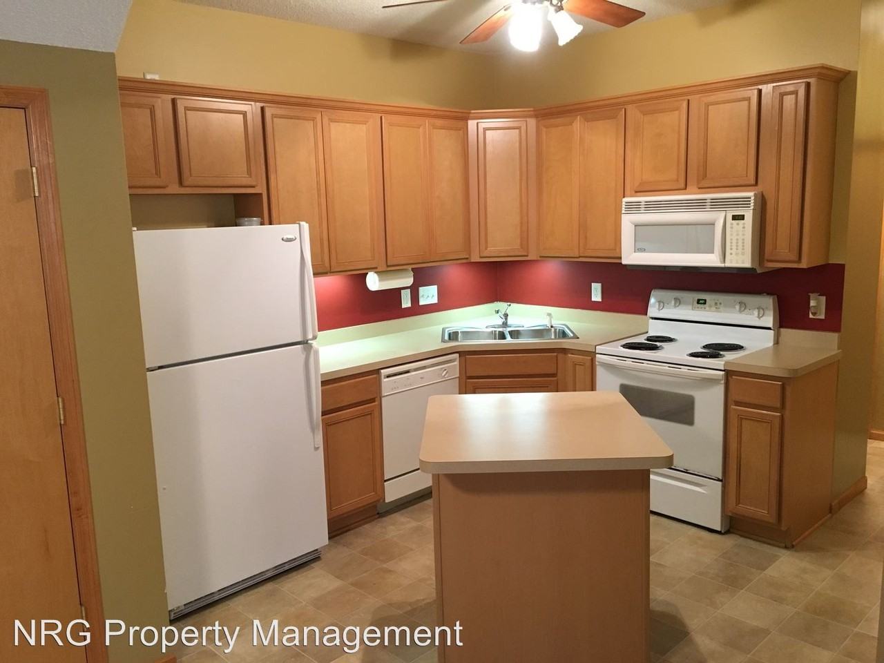 1560 Independence Dr #204 - Photo 3 of 21