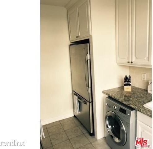 1360 N Crescent Heights Blvd - Photo 3 of 22