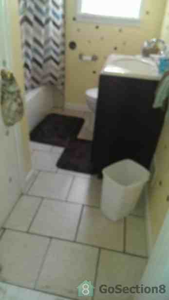 3804 Cedarhurst Rd #2 - Photo 2 of 3