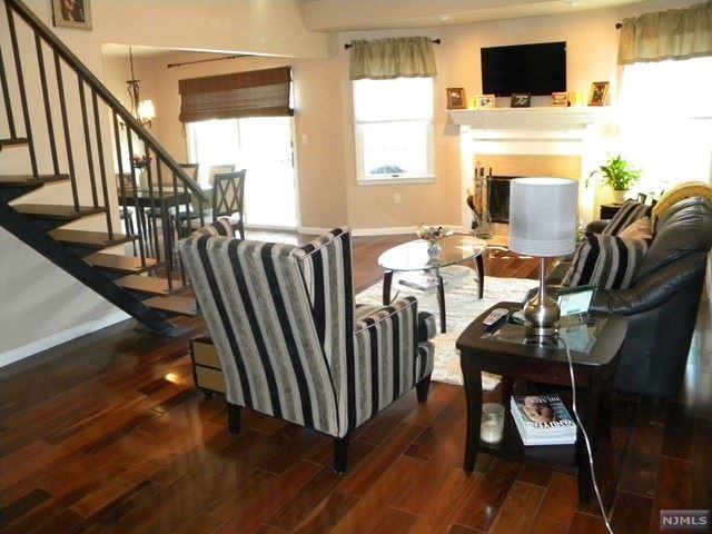 25 Quartz Ln - Photo 2 of 13