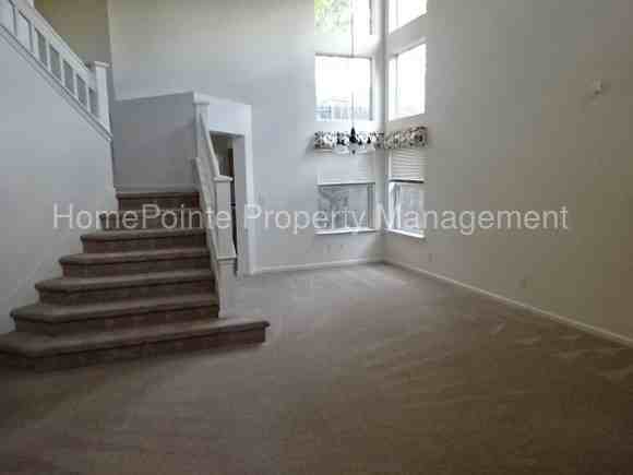 415 Turn Pike Dr - Photo 2 of 9