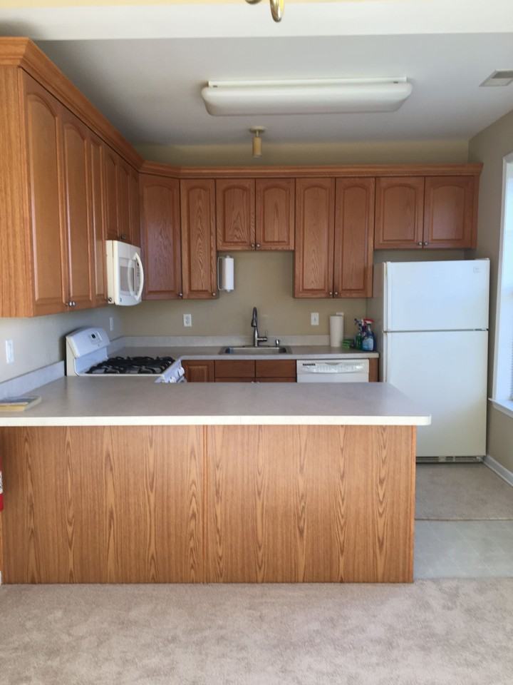 142-135 Kyle Way - Photo 3 of 8