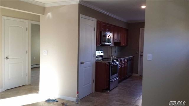 154 Spring Ln - Photo 3 of 8