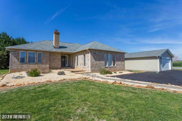 6810 Lakes Edge Way - Photo 2 of 30