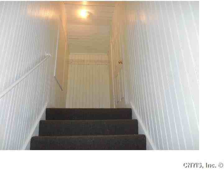 200-208 W Main St - Photo 3 of 20