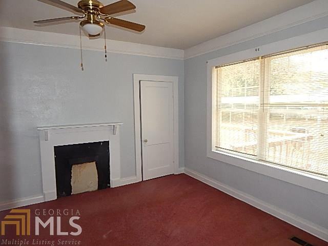 400 Lawrence St - Photo 3 of 15