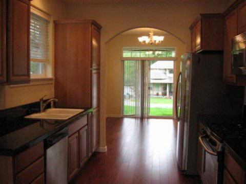 1908 16th Ave SE - Photo 2 of 7