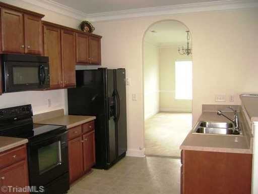 5334 Esher Drive - Photo 2 of 6