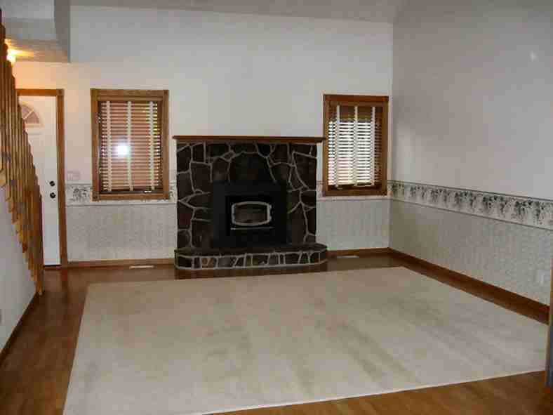 17348 Rachel Ave - Photo 2 of 18