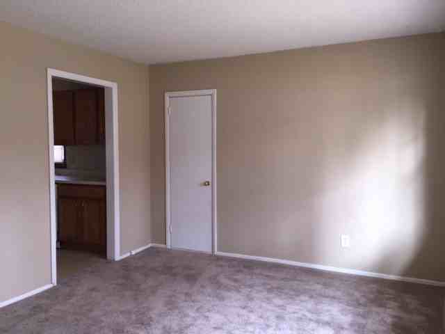 9130 Corrington Ave - Photo 3 of 5