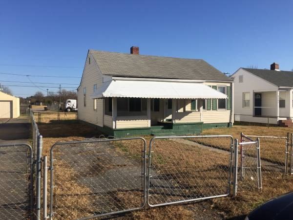 5105 Robin Grey Ln - Photo 2 of 7