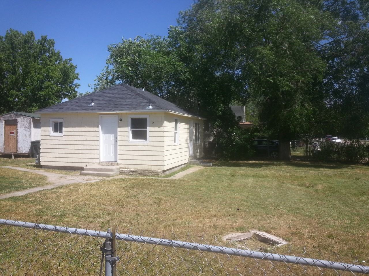 2485 C Ave - Photo 2 of 7