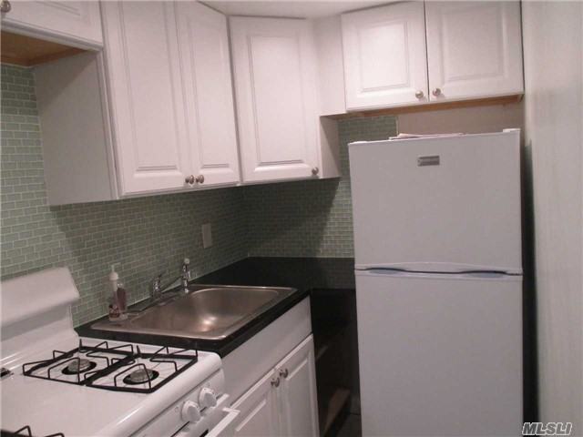 293 Main St - Photo 2 of 8