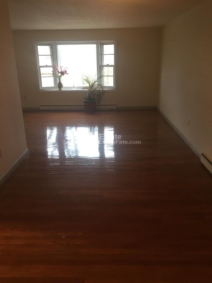 26 Valley Hill Ln - Photo 2 of 20