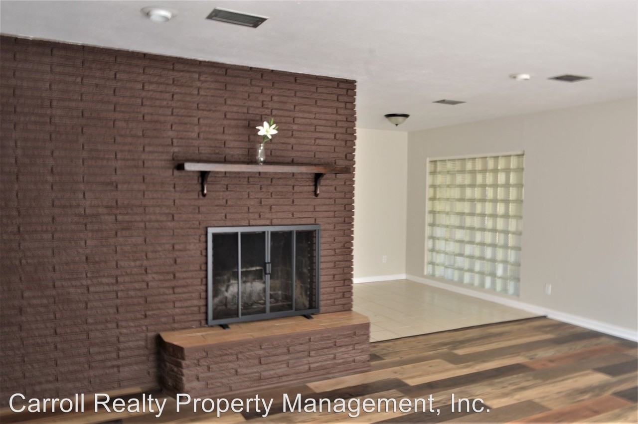 4949 Donalson Rd - Photo 2 of 11