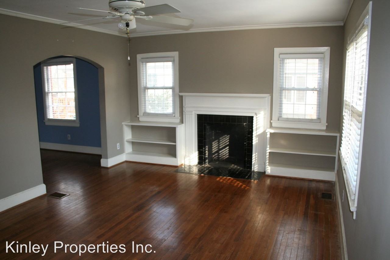 2509 Bay St - Photo 2 of 3