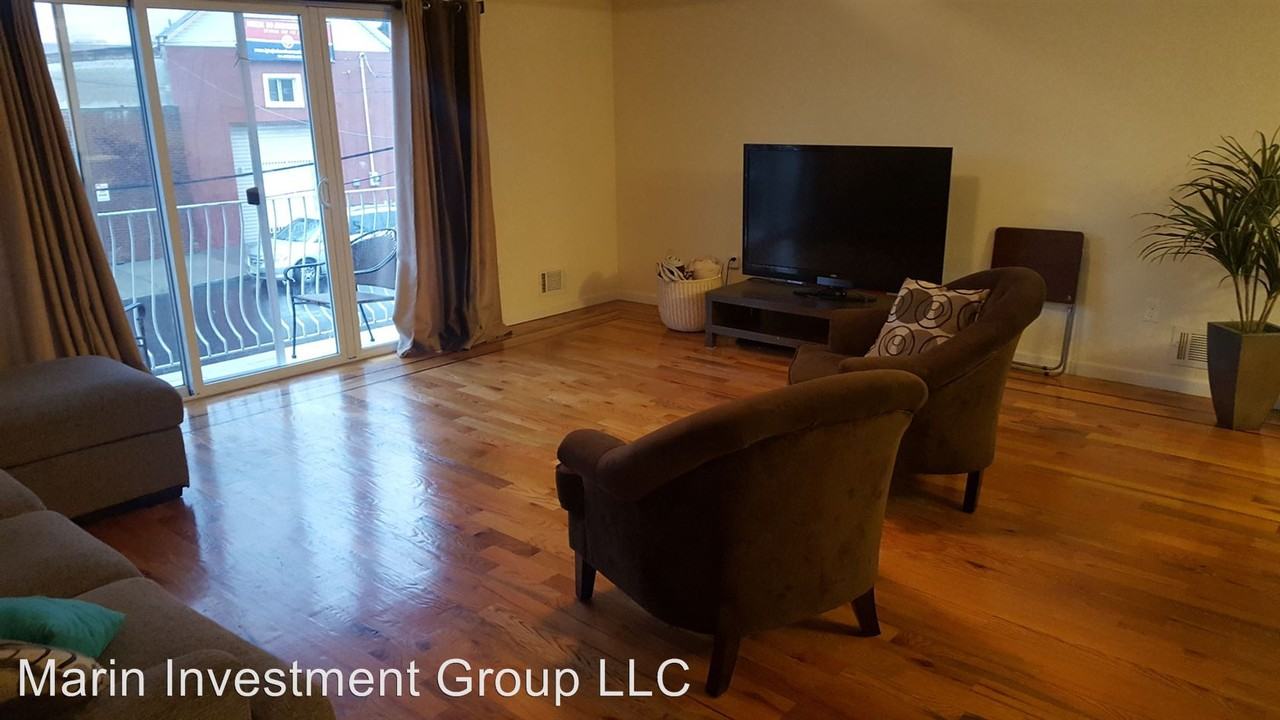 149 Clifford St - Photo 3 of 4