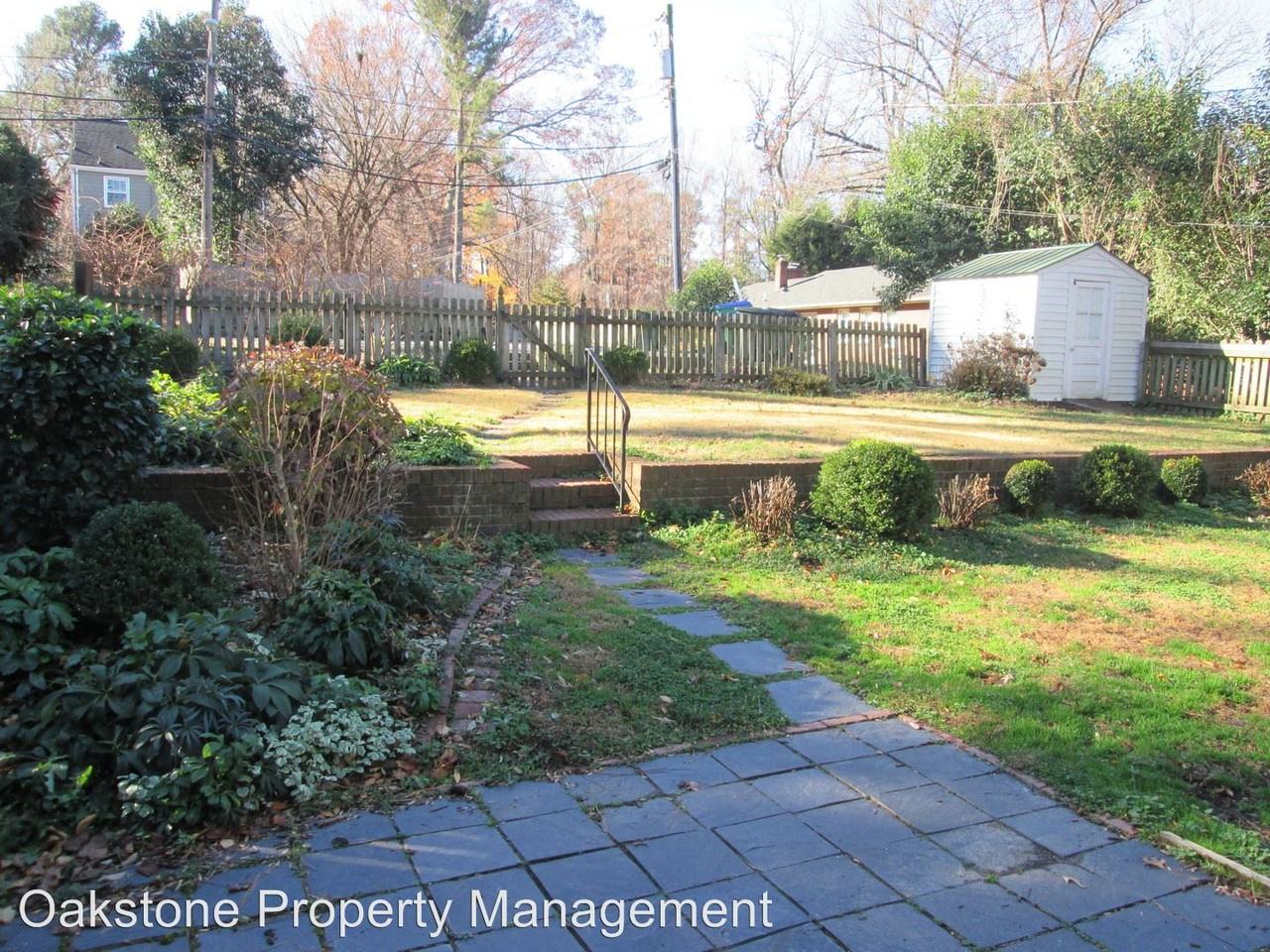 4220 Riverside Dr - Photo 3 of 17