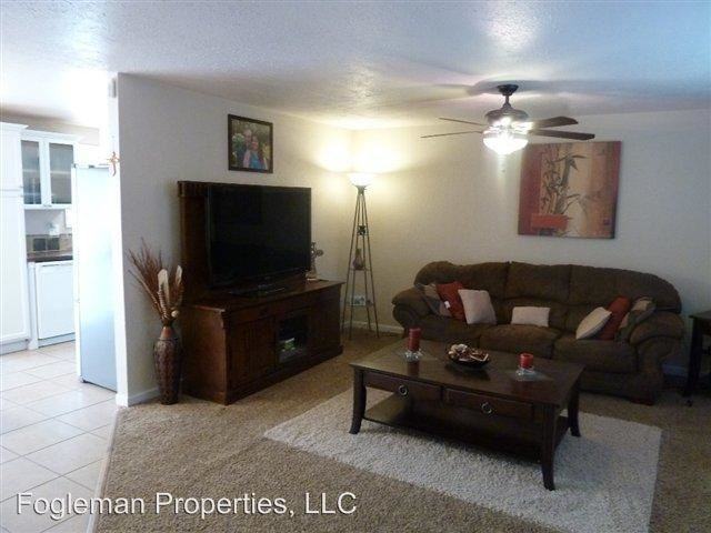 5639 S 32nd E - Photo 3 of 15