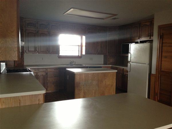 4500 Mack Cooner Ln - Photo 3 of 18