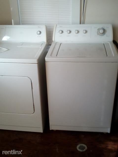 155 N St John Board - Photo 3 of 7