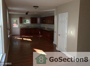 4400 Wrenwood Ave - Photo 2 of 6