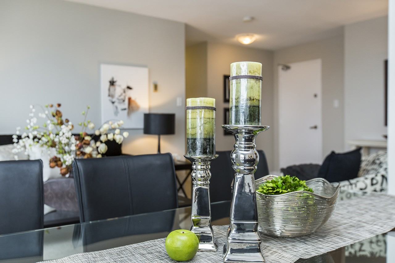 York Towers - Photo 2 of 11