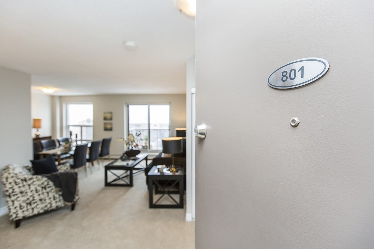 York Towers - Photo 3 of 11