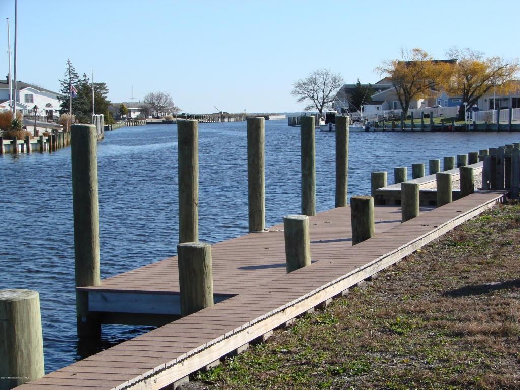 121 Caldwell Rd - Photo 3 of 15