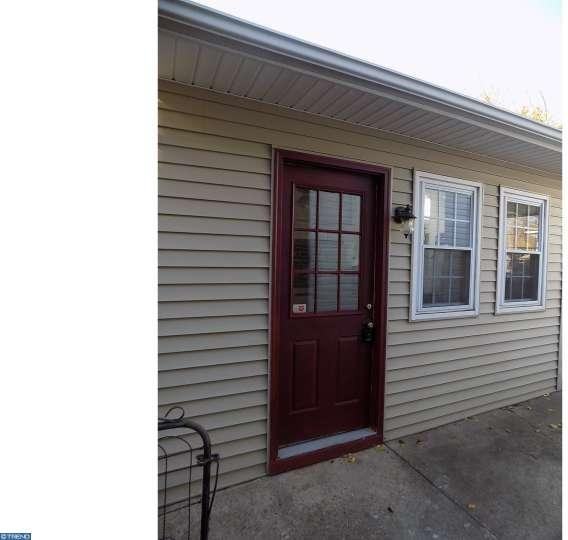 369 Main St - Photo 3 of 15