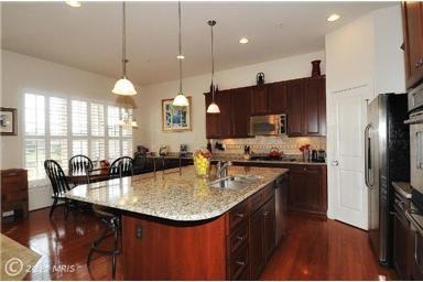 8823 Boulder Hill Pl - Photo 2 of 22