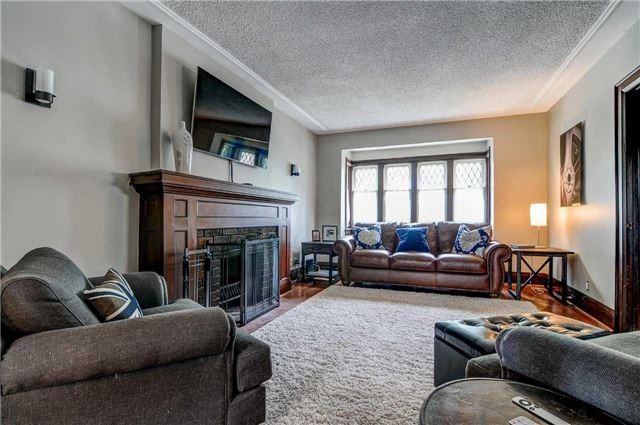 20 Riverview Gardens - Photo 3 of 10