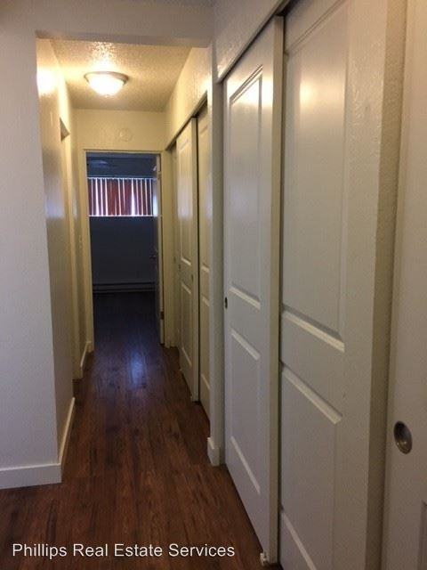421 BELLEVUE AVE EAST - Photo 3 of 7