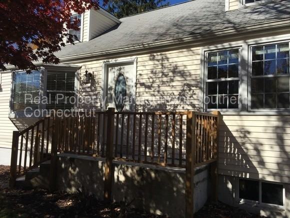 12 Van Ness St - Photo 2 of 22
