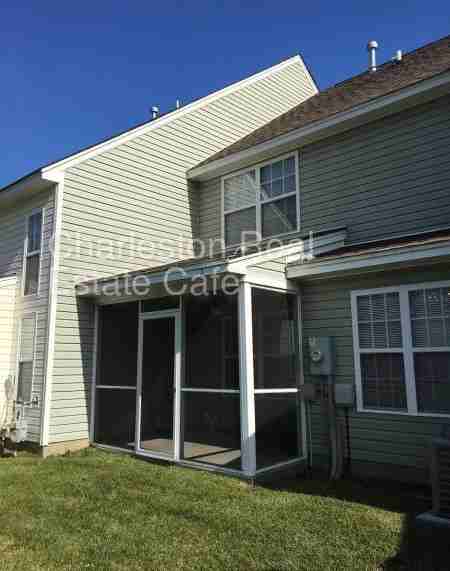 146 Darcy Ave - Photo 3 of 23