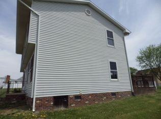 60 Church Hill Ln - Photo 3 of 40