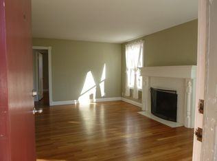 2300 Ione St - Photo 2 of 13