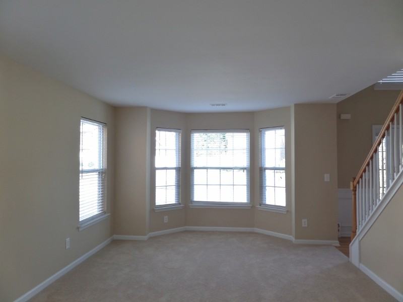 6318 Shell Dr SW - Photo 3 of 17