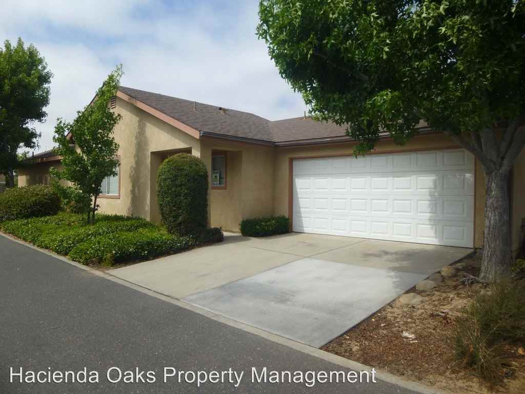 375 Skylark Ln - Photo 2 of 14