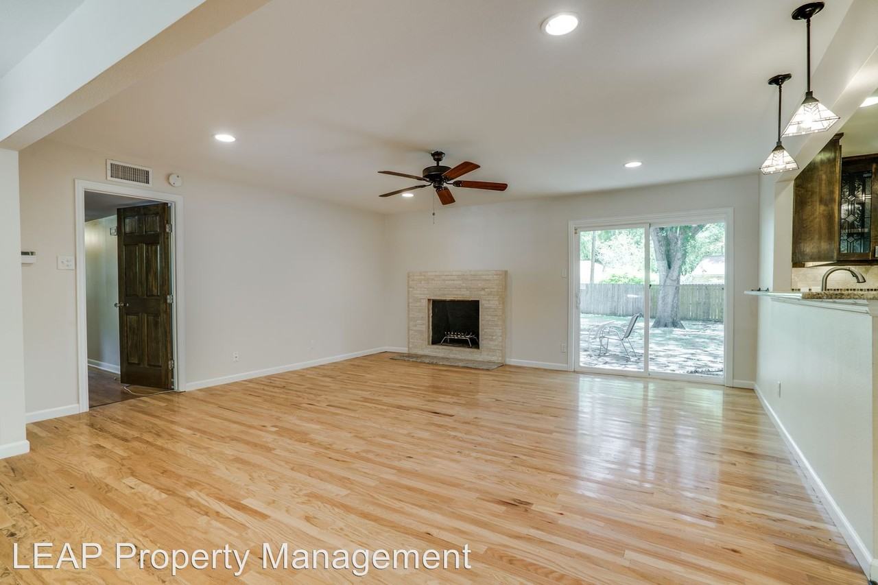 3534 Ingleside Dr - Photo 2 of 23