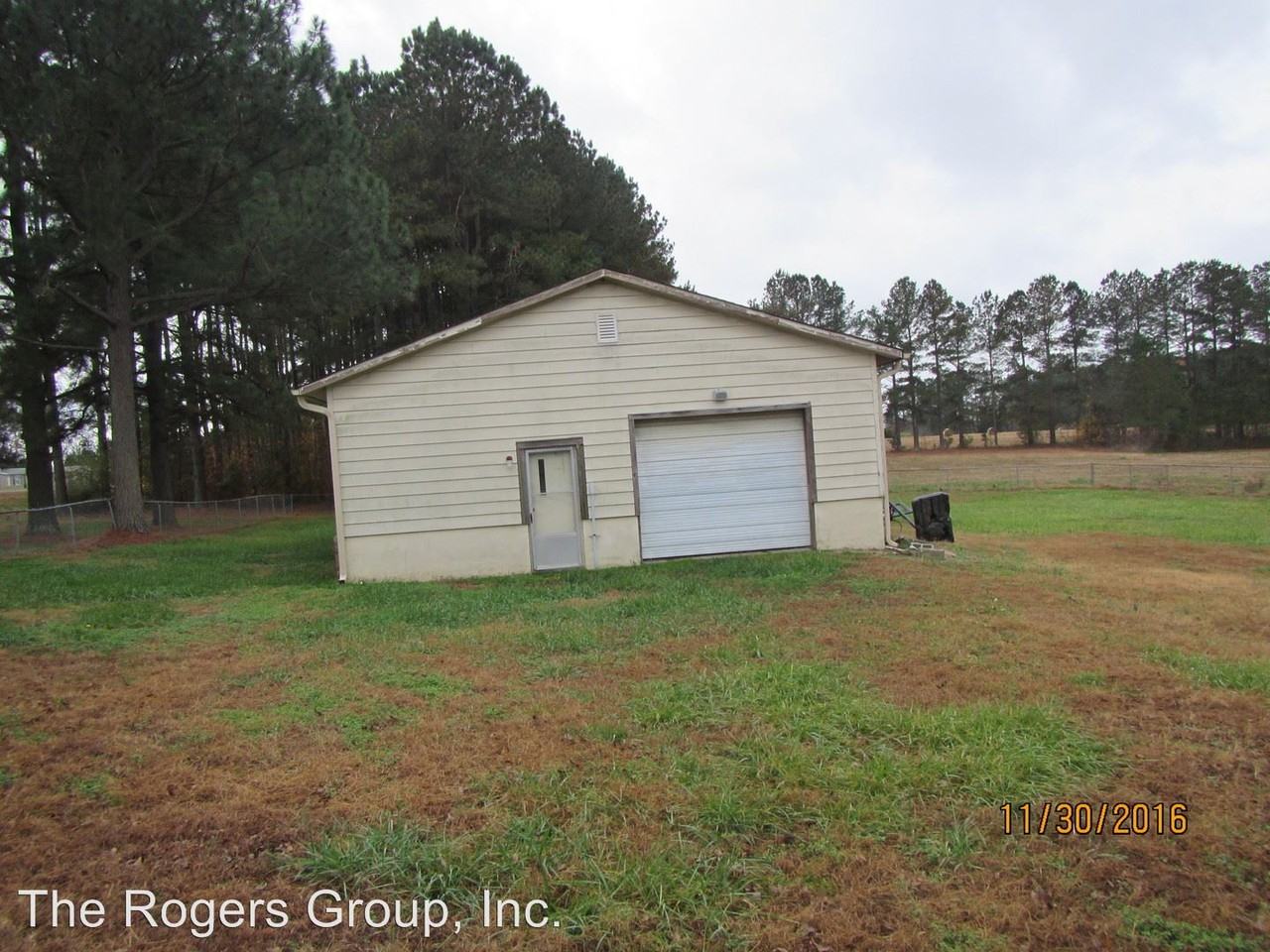 1005 Cross Creek Rd - Photo 3 of 16